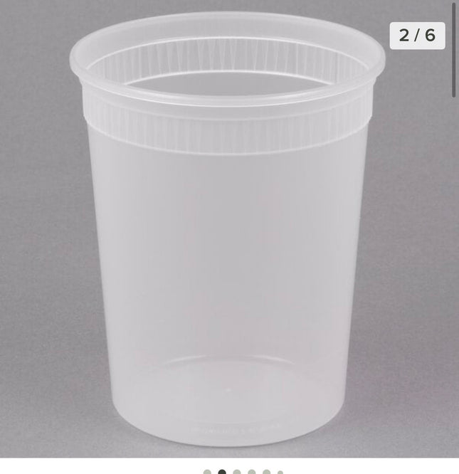 32 oz Plastic Injection Molded Deli Container & Lid - Karat (240/case)