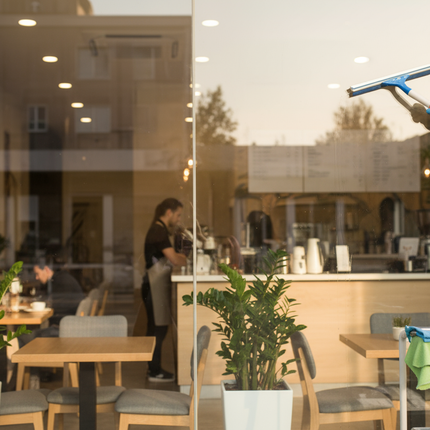 same picture no bottle just wiping glass